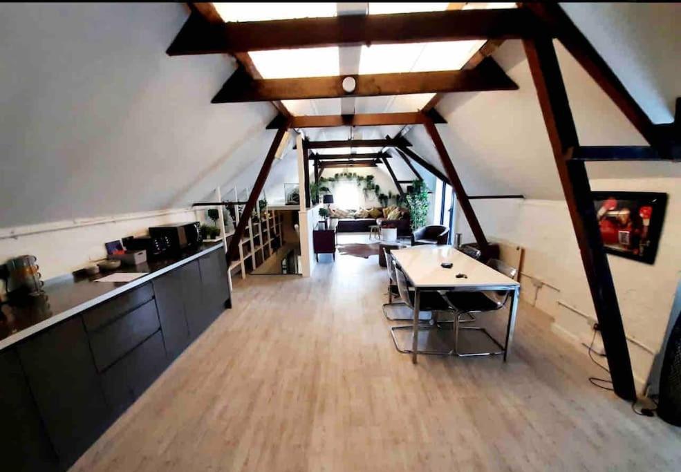 Lovely 1-Bedroom Serviced Apartment In Deal, Kent Luaran gambar